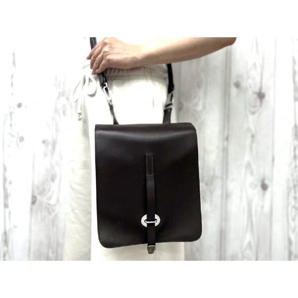 Prada Vitello leather crossbody bag Black